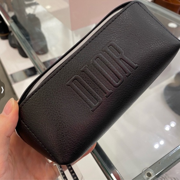 Dior Pouch - Picture 3 of 12